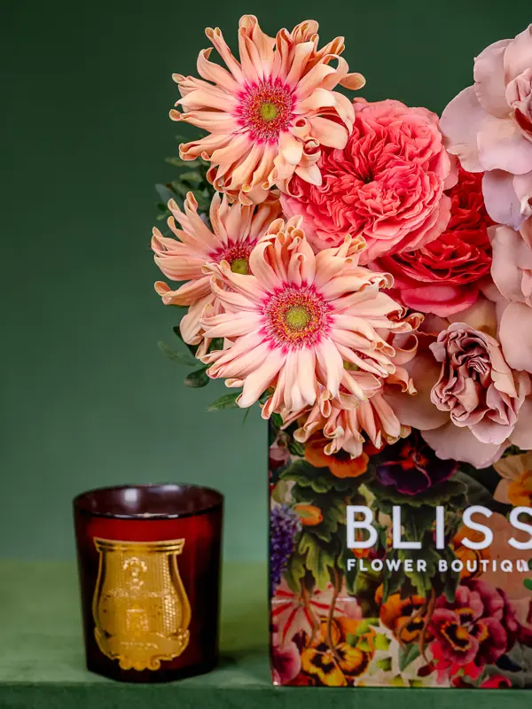 Bliss - Metal Vase - Gold