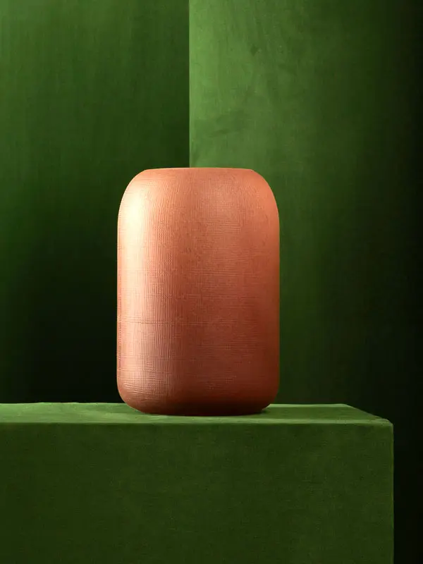 BLISS GLASS VASE - BURGUNDY